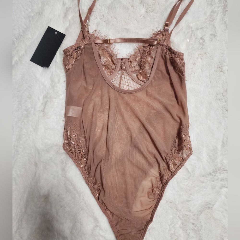 Bodysuit - Picture 5 of 5